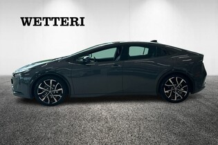 Toyota Prius Plug-in vaihtoauto