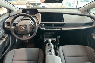 Toyota Prius Plug-in vaihtoauto