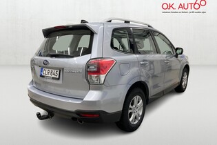 Subaru Forester vaihtoauto