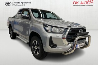 Toyota Hilux vaihtoauto