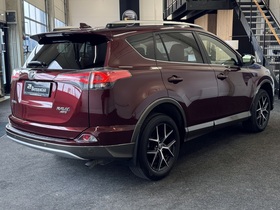 Toyota RAV4 vaihtoauto