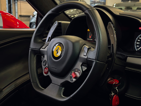 Ferrari 458 vaihtoauto