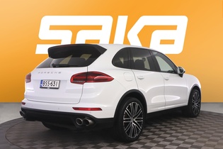 Porsche Cayenne vaihtoauto