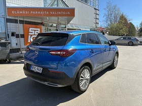 Opel Grandland X vaihtoauto