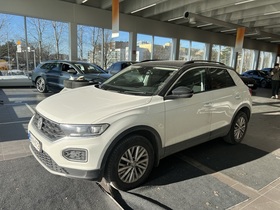 Volkswagen T-Roc vaihtoauto