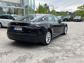 Tesla Model S vaihtoauto