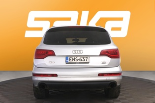 Audi Q7 vaihtoauto
