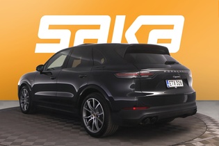 Porsche Cayenne vaihtoauto