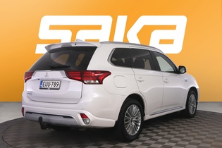 Mitsubishi Outlander PHEV vaihtoauto