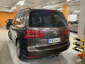 Volkswagen Touran vaihtoauto