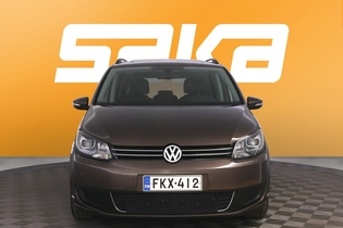 Volkswagen Touran vaihtoauto