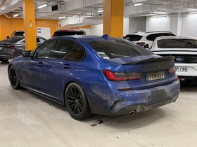 BMW 330 vaihtoauto