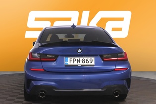 BMW 330 vaihtoauto