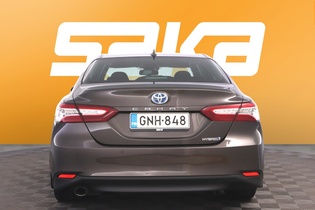 Toyota Camry vaihtoauto
