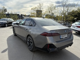 BMW i5 vaihtoauto