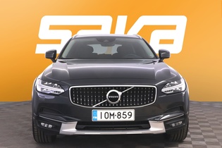 Volvo V90 Cross Country vaihtoauto