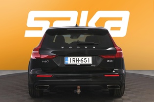 Volvo V60 Cross Country vaihtoauto