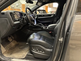 Porsche Cayenne vaihtoauto