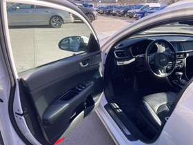 Kia Optima vaihtoauto