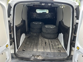 Ford Transit Connect vaihtoauto