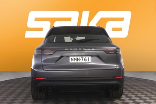 Porsche Cayenne vaihtoauto