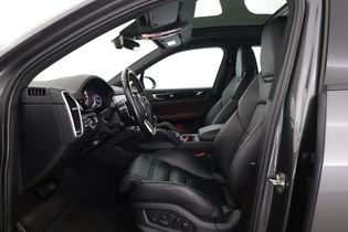 Porsche Cayenne vaihtoauto