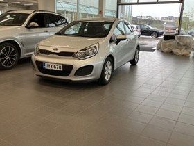 Kia Rio vaihtoauto