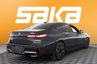 BMW i7 vaihtoauto