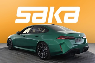 BMW M5 vaihtoauto