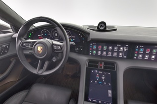 Porsche Taycan vaihtoauto