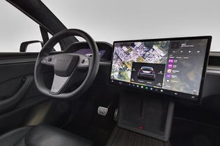 Tesla Model X vaihtoauto