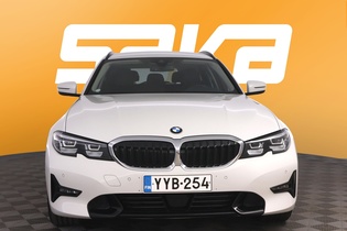 BMW 330 vaihtoauto