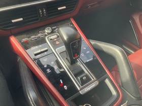 Porsche Cayenne vaihtoauto
