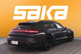 Porsche Taycan vaihtoauto