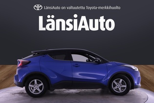 Toyota C-HR vaihtoauto