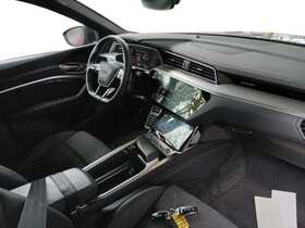 Audi Q8 e-tron vaihtoauto