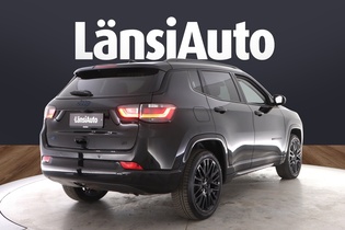 Jeep Compass vaihtoauto