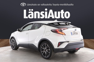 Toyota C-HR vaihtoauto