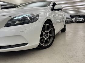 Volvo V40 vaihtoauto