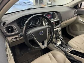 Volvo V40 vaihtoauto