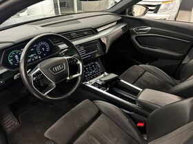 Audi e-tron vaihtoauto