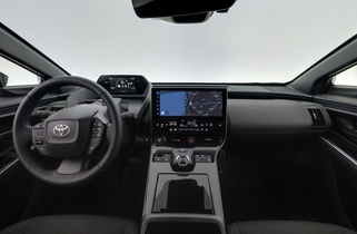 Toyota bZ4X vaihtoauto