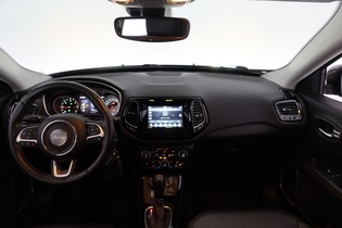 Jeep Compass vaihtoauto