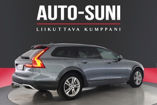 Volvo V90 Cross Country vaihtoauto