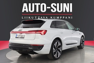 Audi Q8 e-tron vaihtoauto