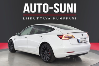 Tesla Model 3 vaihtoauto