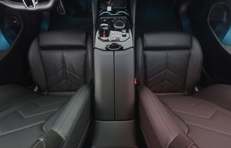 BMW i5 M60 vaihtoauto