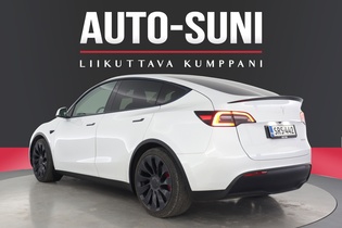 Tesla Model Y vaihtoauto