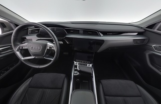 Audi Q8 e-tron vaihtoauto