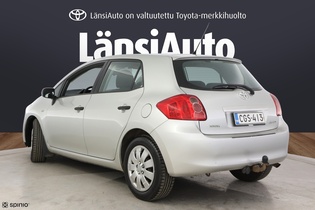 Toyota Auris vaihtoauto